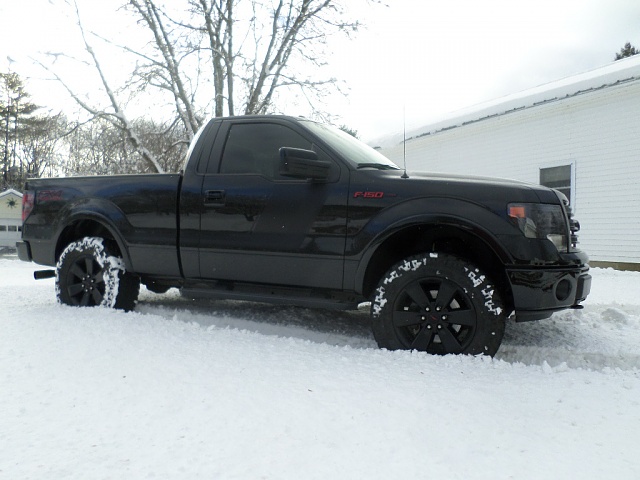 Pics of your truck in the snow-sam_0240.jpg
