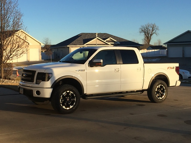Has anyone seen pics/video of 2014 leveling kit install-image-3972662967.jpg