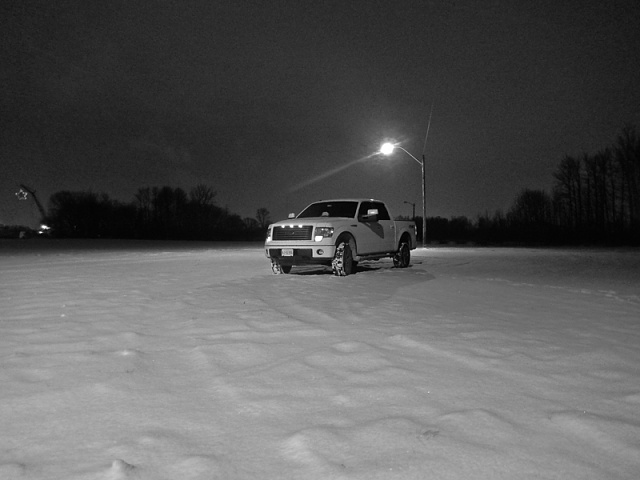 Pics of your truck in the snow-image-2572435928.jpg