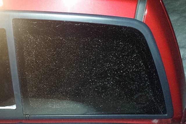 rear window defroster or exploding rear window-20150206_202708-copy.jpg