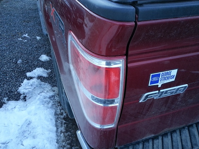 Painted Edges on Taillights looks very clean and easy to do!-20150331_193724.jpg