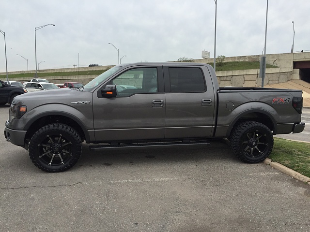 20x10 wheels with 33&quot; tires on leveled Screw???-img_3960.jpg
