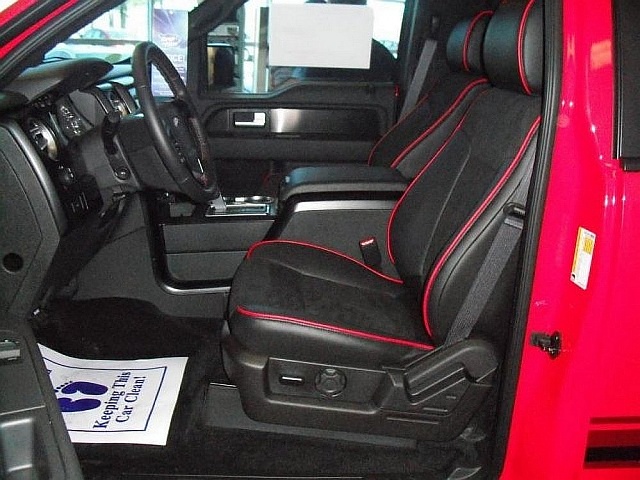Are FX4 and Tremor seats the same?-treminside.jpg