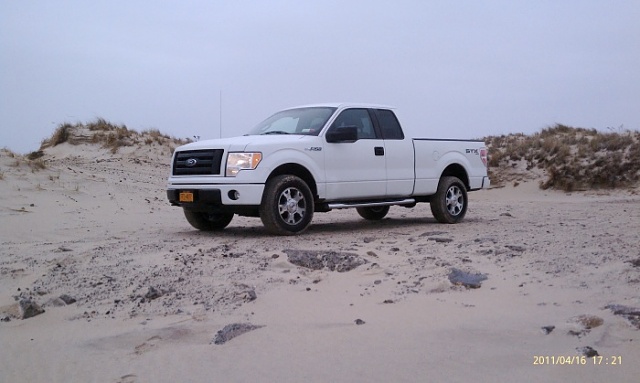 Pictures of your truck on the beach or off road-imag1178.jpg