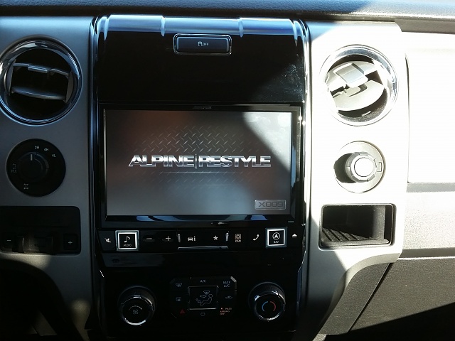 Alpine Restyle X009-FD2 Head Unit-20151022_162013.jpg