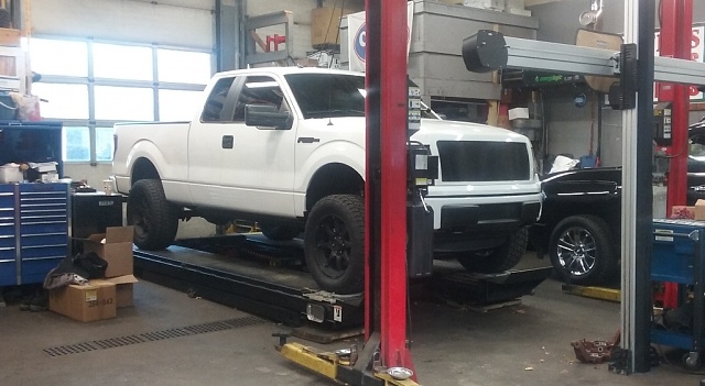 Just pulled the trigger on a 4&quot; lift.-rob-four-inch-lift.jpg