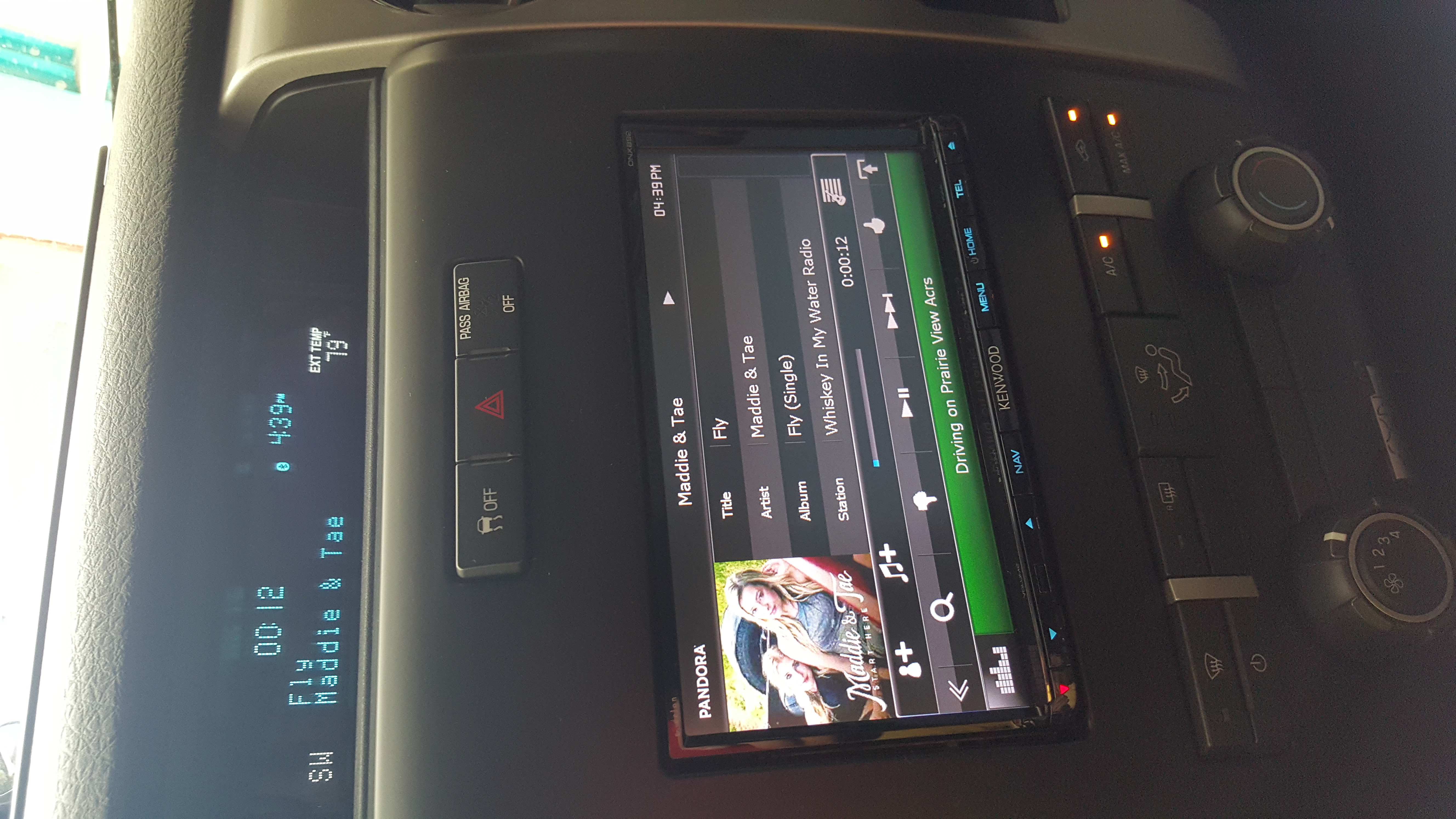 Aftermarket radio that retains Sirius, and all my factory stuff Ford