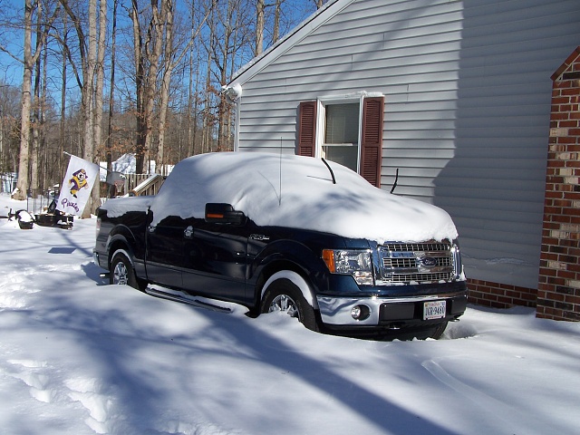 Pics of your truck in the snow-100_2564.jpg