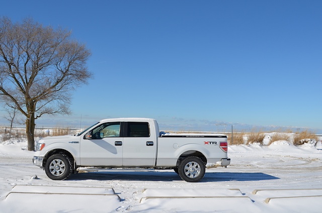 Pics of your truck in the snow-dsc_0019.jpg