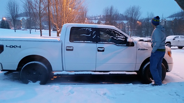 Pics of your truck in the snow-20160214_180156.jpg