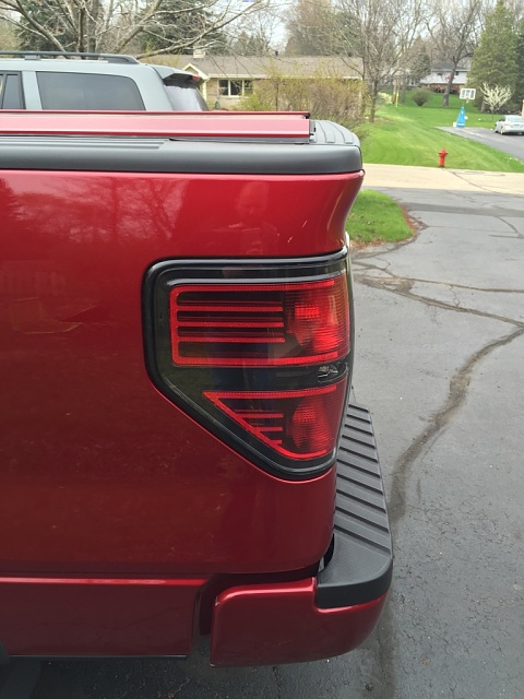 Painted Edges on Taillights looks very clean and easy to do!-side.jpg