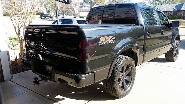 Which tires to go with 13' fx4 stock 20&quot; (post your fx4 stock 20&quot;)-rt-rear.jpg