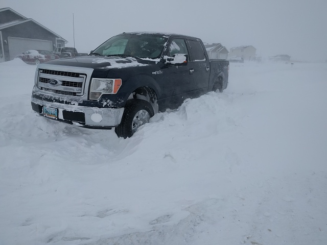 Pics of your truck in the snow-img_20161206_090734.jpg