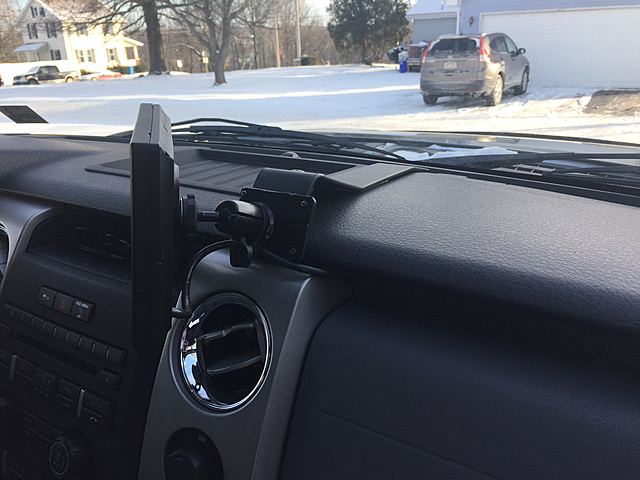 Where do you guys keep your cell phones while in your truck?-photo97.jpg