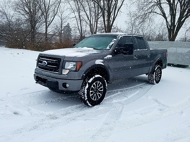 Pics of your truck in the snow-ry9khpi.jpg