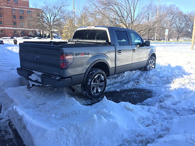 Pics of your truck in the snow-zrsja7o.jpg