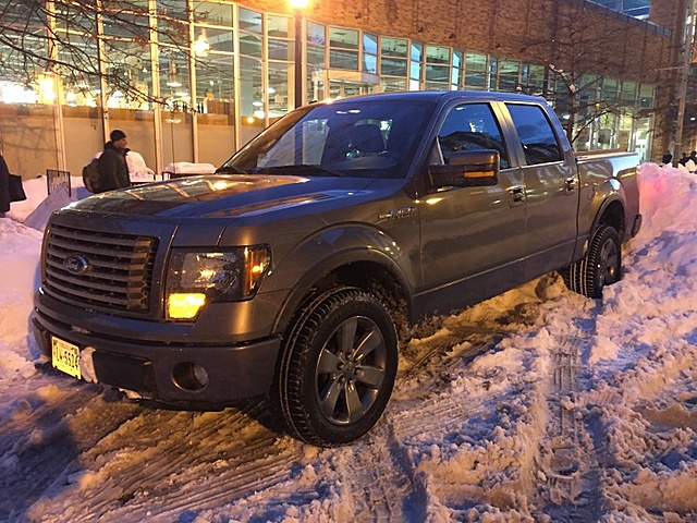 Pics of your truck in the snow-kfoneoo.jpg