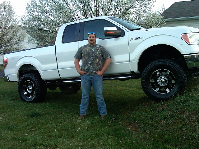 Post pictures of your 2009+ lifted F150's!!-img00054-20110403-1922.jpg