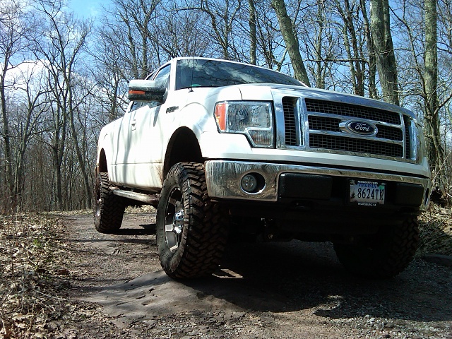 Post pictures of your 2009+ lifted F150's!!-img00073-20110417-1549.jpg