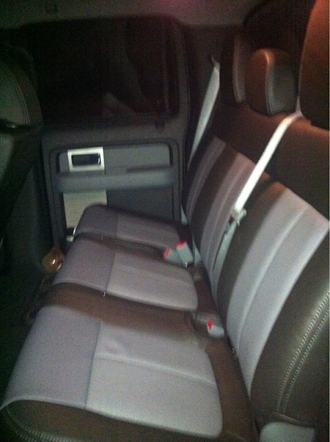 Two tone leather seats-image-2881753470.jpg