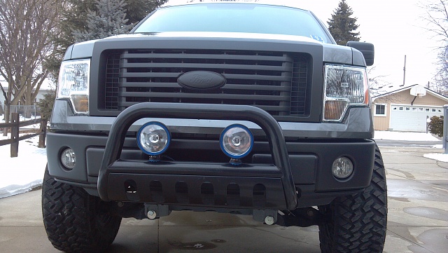 just finished plastidip grille, bumpers,gas cap, and all badges.-2012-01-22_13-13-17_475.jpg