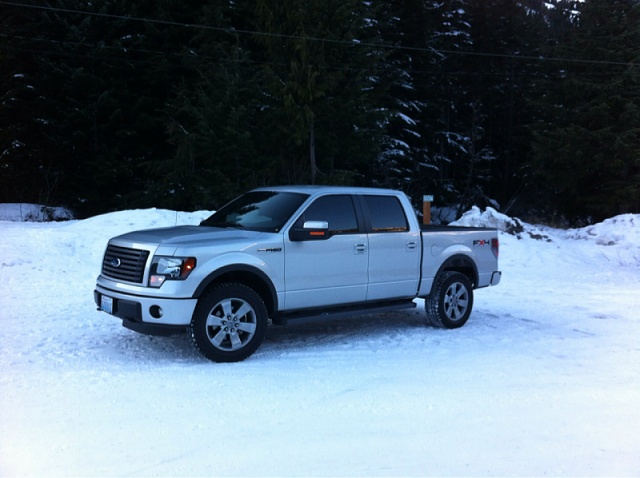 Pic Request: 2011-12 Sterling Grey or Ignot Silver SuperCab FX4s!!!!-image-1234057063.jpg
