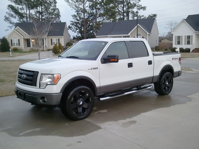 white f150s on black rims-2012-02-18-17.47.57.jpg