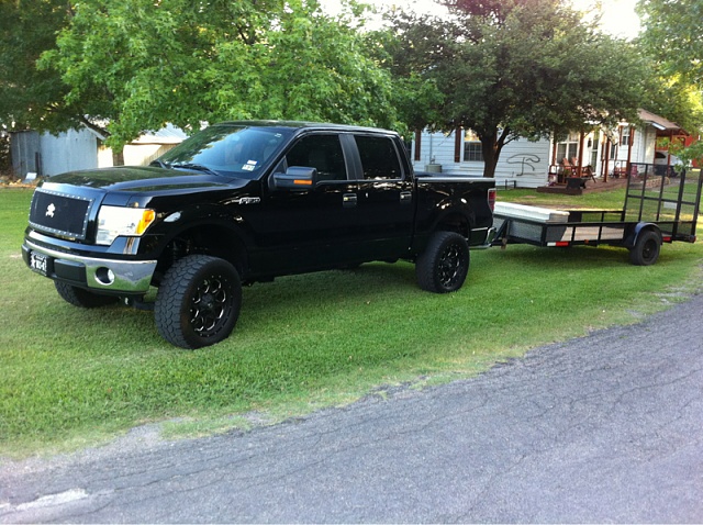 Lets see white trucks with black or machined rims!-image-1414027557.jpg