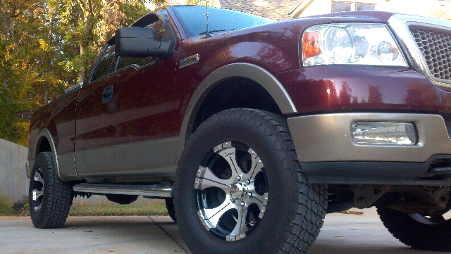 pic of lariat burgundy and tan-forumrunner_20120423_122246.jpg