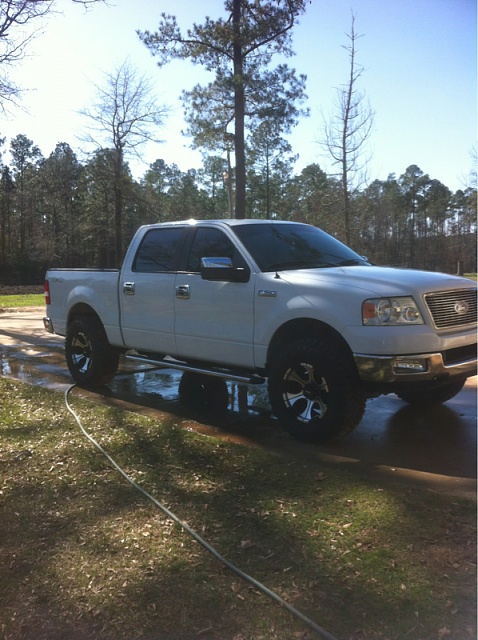 Pictures of Leveled Trucks with 35's-image-162196228.jpg