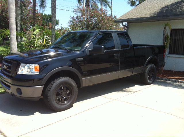 finally got the new wheels and tires put on!-photo-17-.jpg