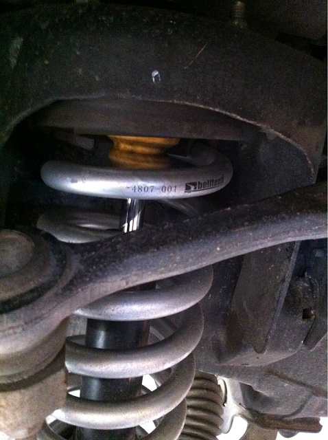 Cracked struts? help please lol-image-1632505117.jpg