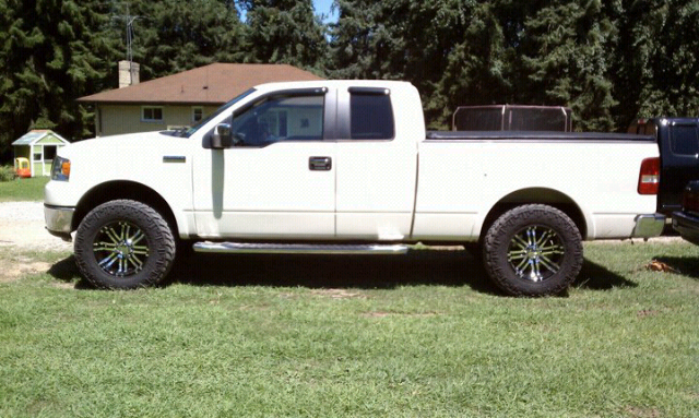White truck with black or chrome wheels??-forumrunner_20120613_124136.jpg