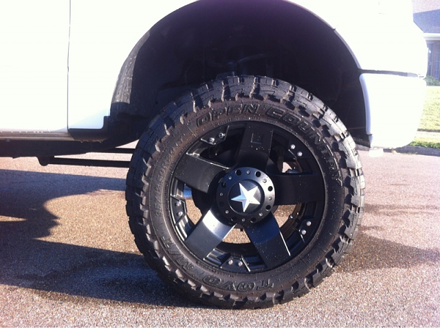Lifted 2WD-image-898759618.jpg