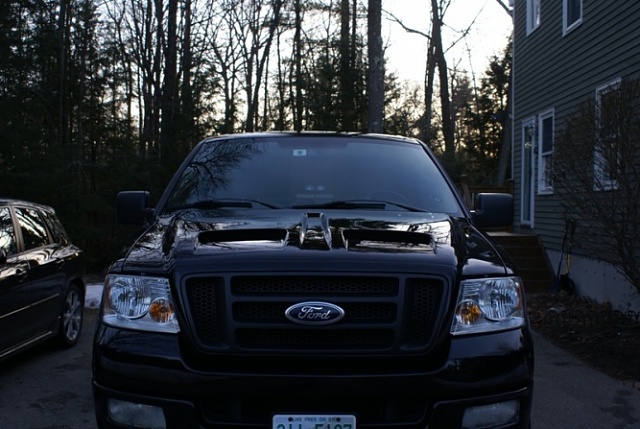 New Pics with Stock Wheels for Winter-dsc06055-2.jpg