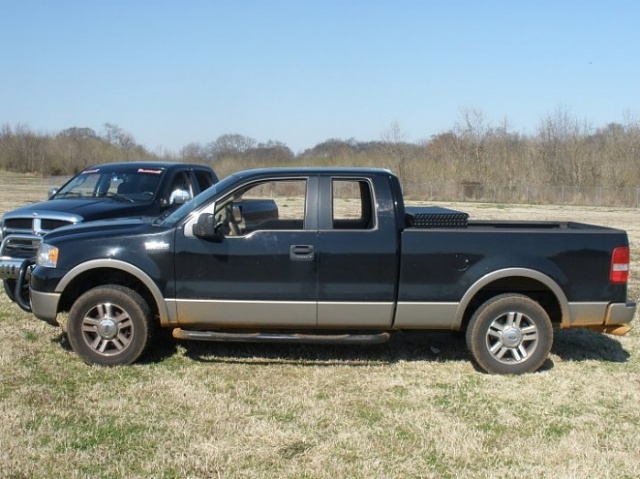 Does my truck need a leveling kit? 2008 2wd XLT-4.jpg