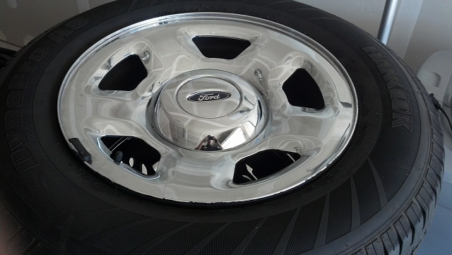 Want to sell my old wheels/tires. Question.-2012-11-12_11-00-32_675.jpg