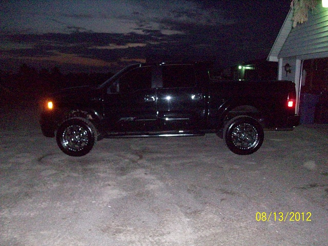 let's see some leveled 04-08 f150s-tractor-pics-241.jpg