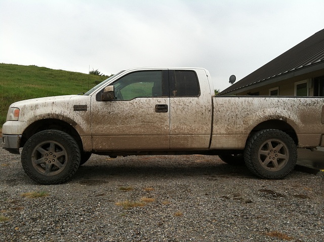 Pictures of Leveled Trucks with 35's-img_0329.jpg