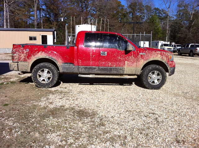 Lets see some 295/70/18 Tires on a leveling kit!!-image-2209861600.jpg