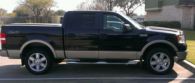 35x12.5R20 and 2.5&quot; leveling kit installed!-imag0457_1.jpg