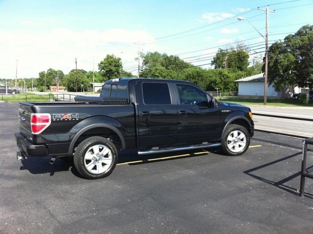 Opinions on rims/tires for 2004 Lariat Screw 2wd-2009-fx4.jpg
