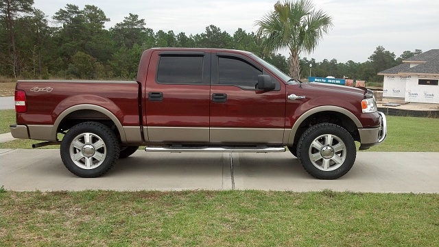 let's see some leveled 04-08 f150s-image.jpg