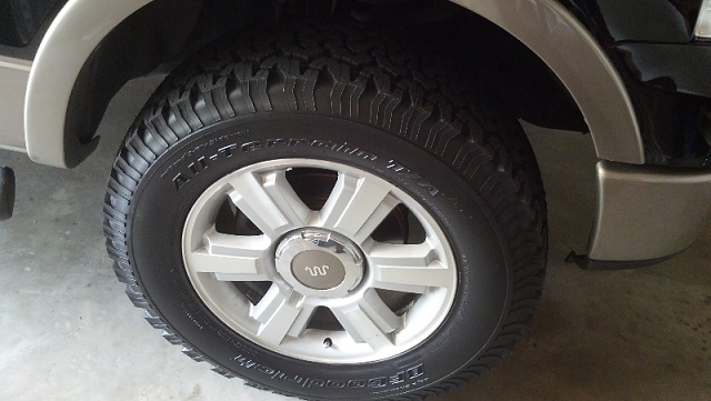 STOCK 20&quot; with 33s VS 35s-forumrunner_20130531_150625.jpg