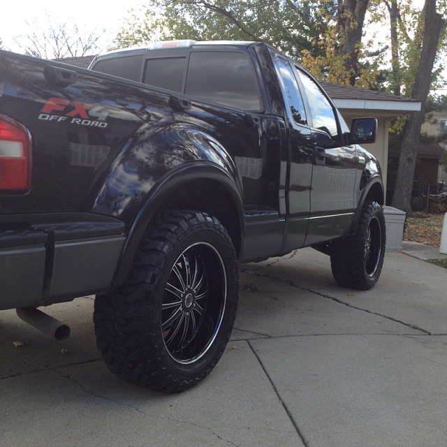 35s and leveled pics...please post em up.-image-3867321891.jpg