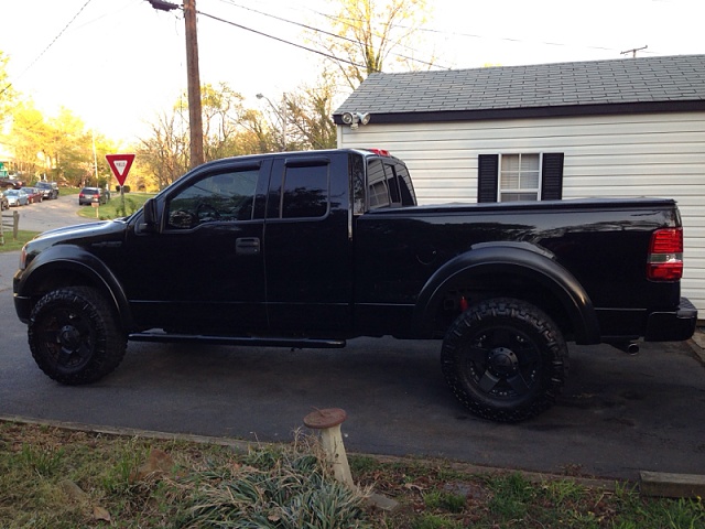 35s and leveled pics...please post em up.-image-2148271163.jpg