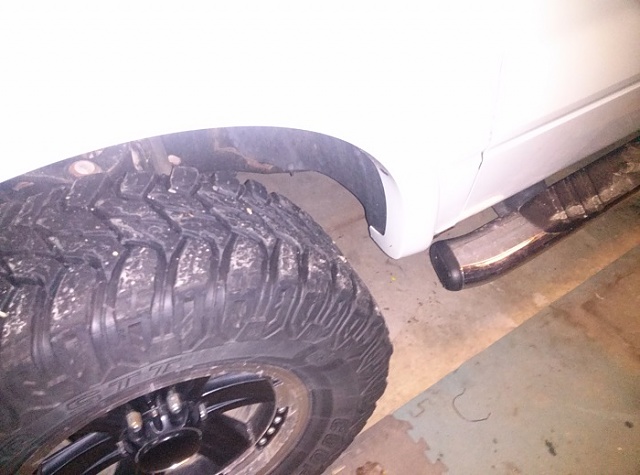 Can I fit 35s under my 2.5&quot; leveled 2006 4x4-resized-front.jpg