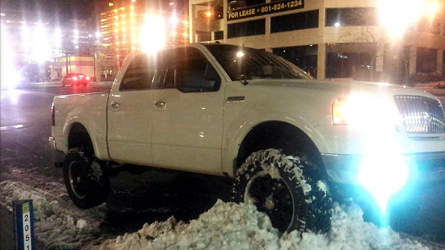 Post Your White 04-08 Pickup-truck.jpg