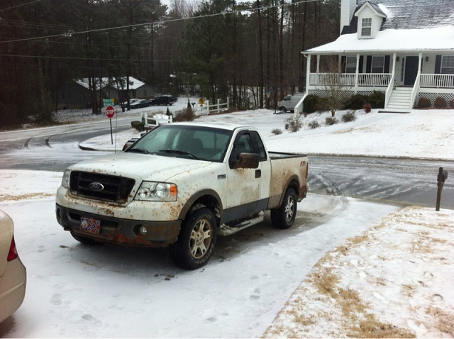 Post Your White 04-08 Pickup-image-1350364075.jpg