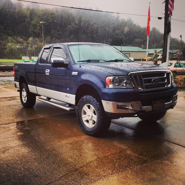 Two-tone f150s-Let's see em!-10312524_10152088411018741_2386782743819954227_n.jpg